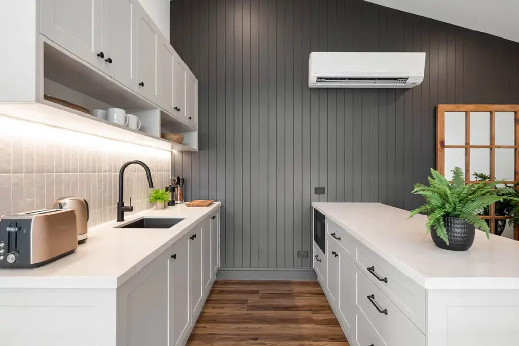 Mater 325 guest retreat