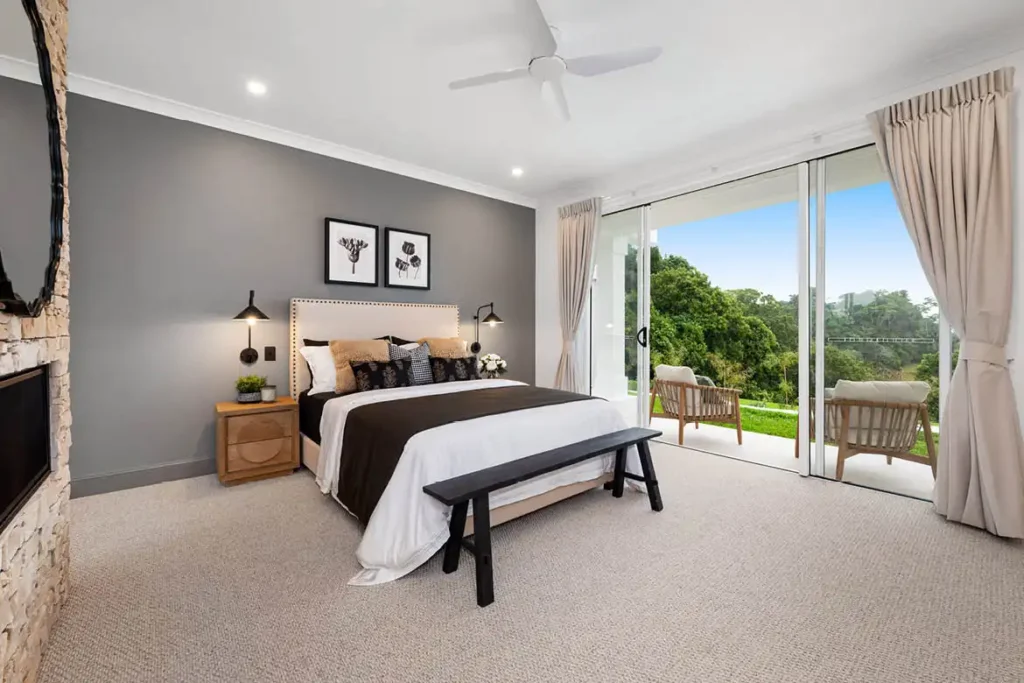 Mater 325 main bedroom