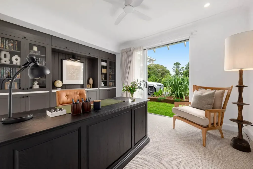 Mater 325 stunning study