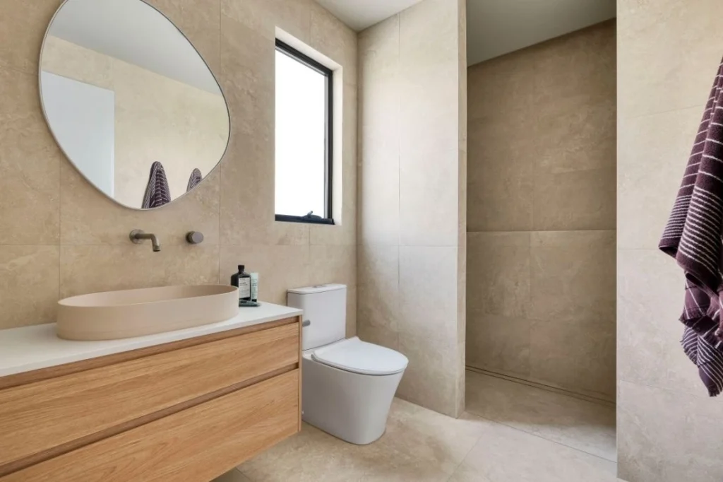 yourtown draw 558 bathroom