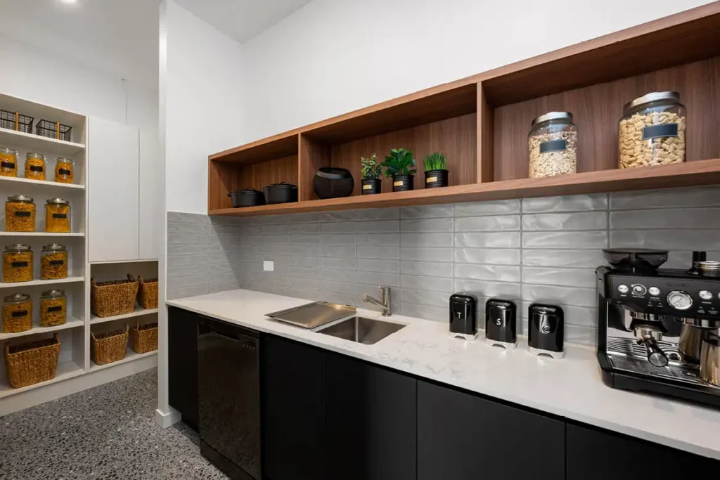 Mater 326 butlers pantry