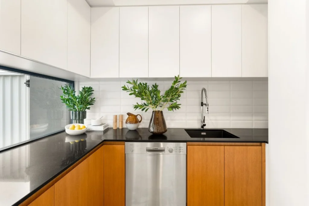 endeavour draw 469 butlers pantry